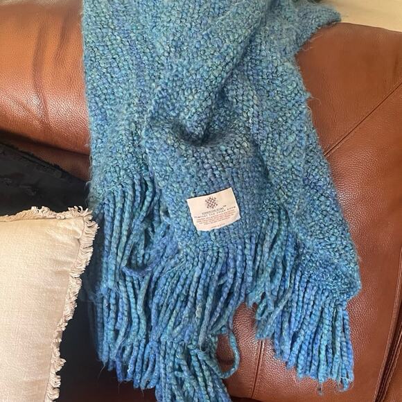 Kennebunk Home throw blanket - Picture 1 of 8